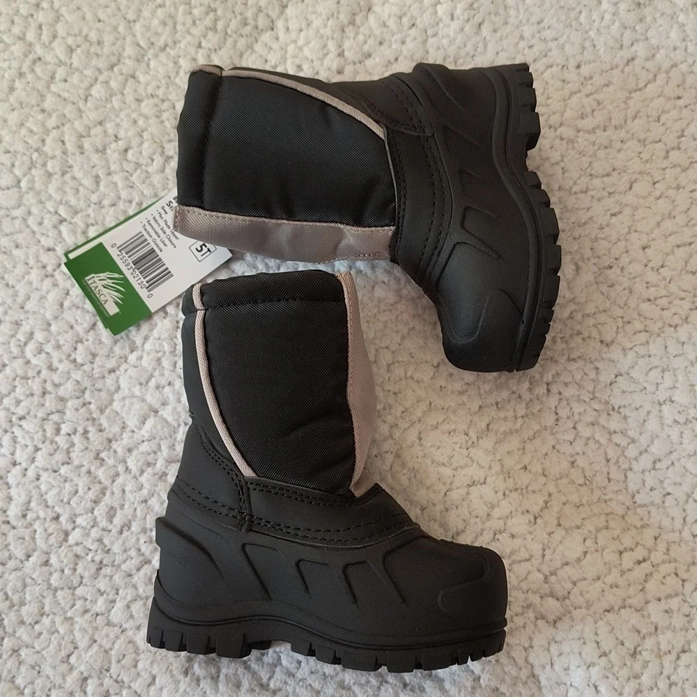 NWT Child's Gray/Black Itasca Snow Cat Winter Boots Size 5T